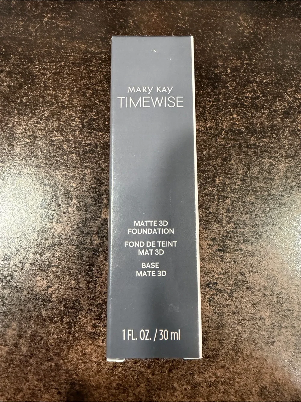 Mary Kay Matte 3D Foundation Bronze W 100